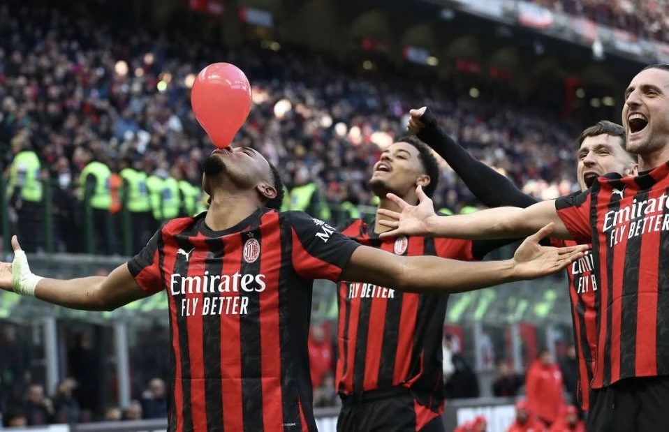 A Seriyası: “Milan” qalib gəldi, liderliyə yüksəldi