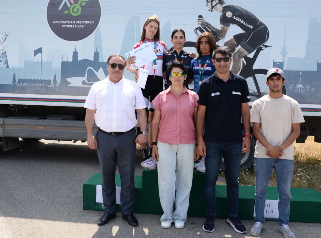 Azərbaycan çempionatında qrup ötüşməsinə start verilib - FOTO 