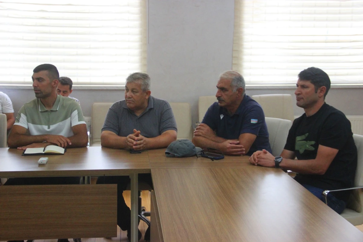 AzVİF-lə Elm və Təhsil Nazirliyinin əməkdaşlığı çərçivəsində yeni layihəyə start verilib - FOTO 