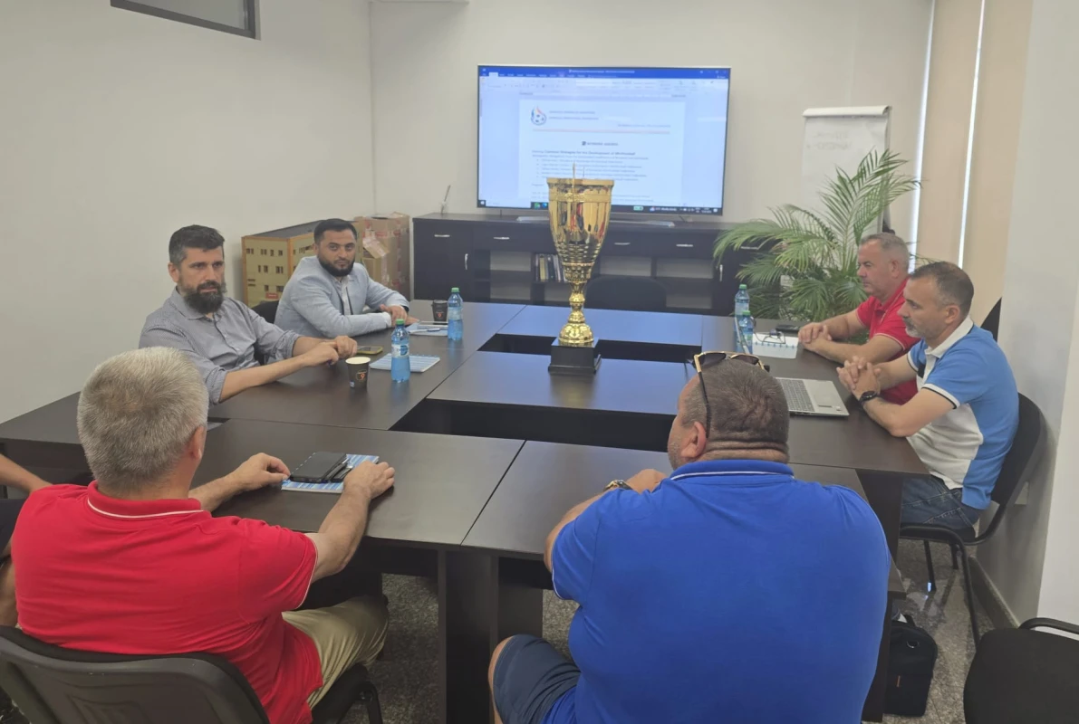Azərbaycan və Rumıniya Minifutbol Federasiyaları əməkdaşlıq perspektivlərini müzakirə ediblər - FOTO 