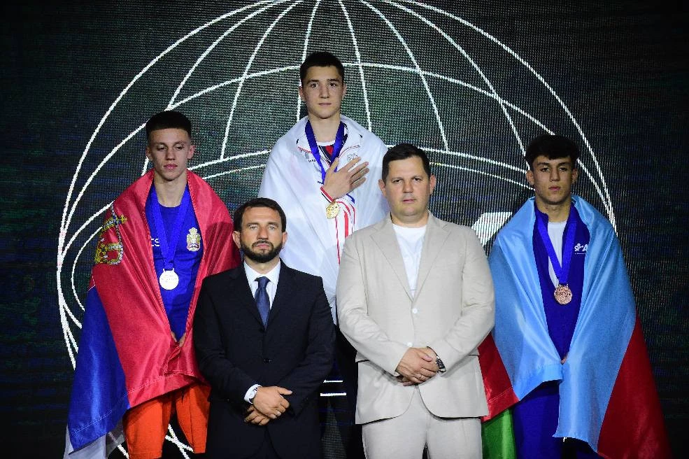 Boksçularımız Avropa birinciliyini 13 medalla başa vurub - FOTO 