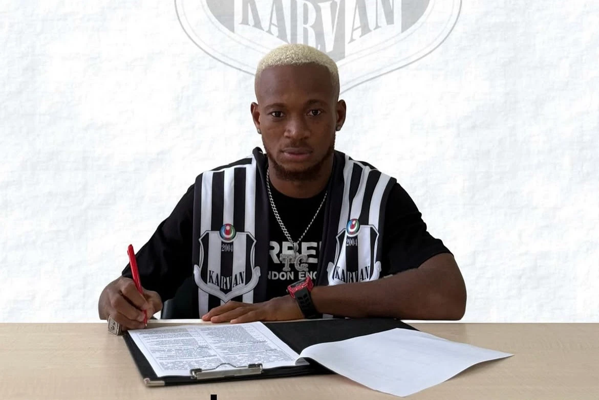 Nigeriya millisinin üzvü “Karvan”da - RƏSMİ 