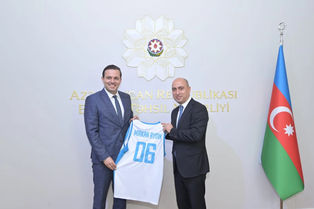 Emin Əmrullayev Türkiyənin tanınmış basketbol klubunun prezidenti ilə görüşüb - FOTO 