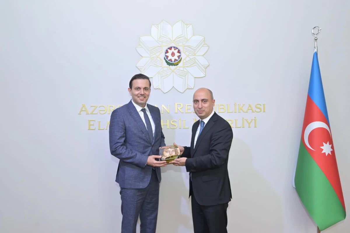 Emin Əmrullayev Türkiyənin tanınmış basketbol klubunun prezidenti ilə görüşüb - FOTO 