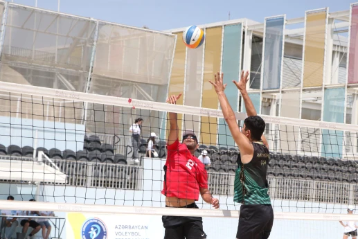 Çimərlik voleybolu üzrə Azərbaycan çempionatında yarımfinalçılar bəlli olub