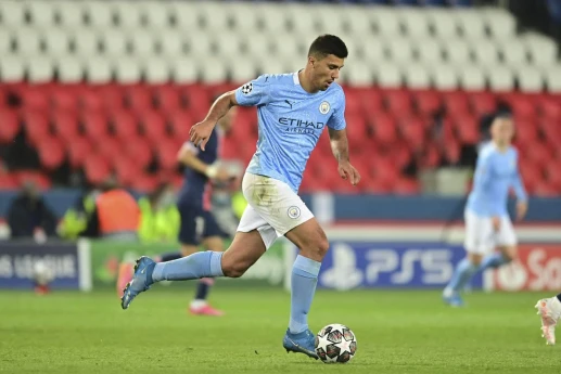 Rodri "Real"ın radarına düşüb