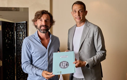 Andrea Pirlo BƏƏ klubunda - RƏSMİ 