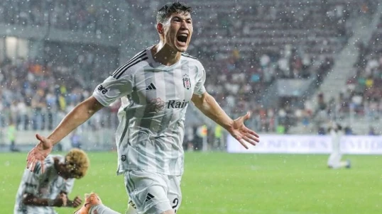 "Beşiktaş"ın hücumçusu "Dinamo"da - RƏSMİ 
