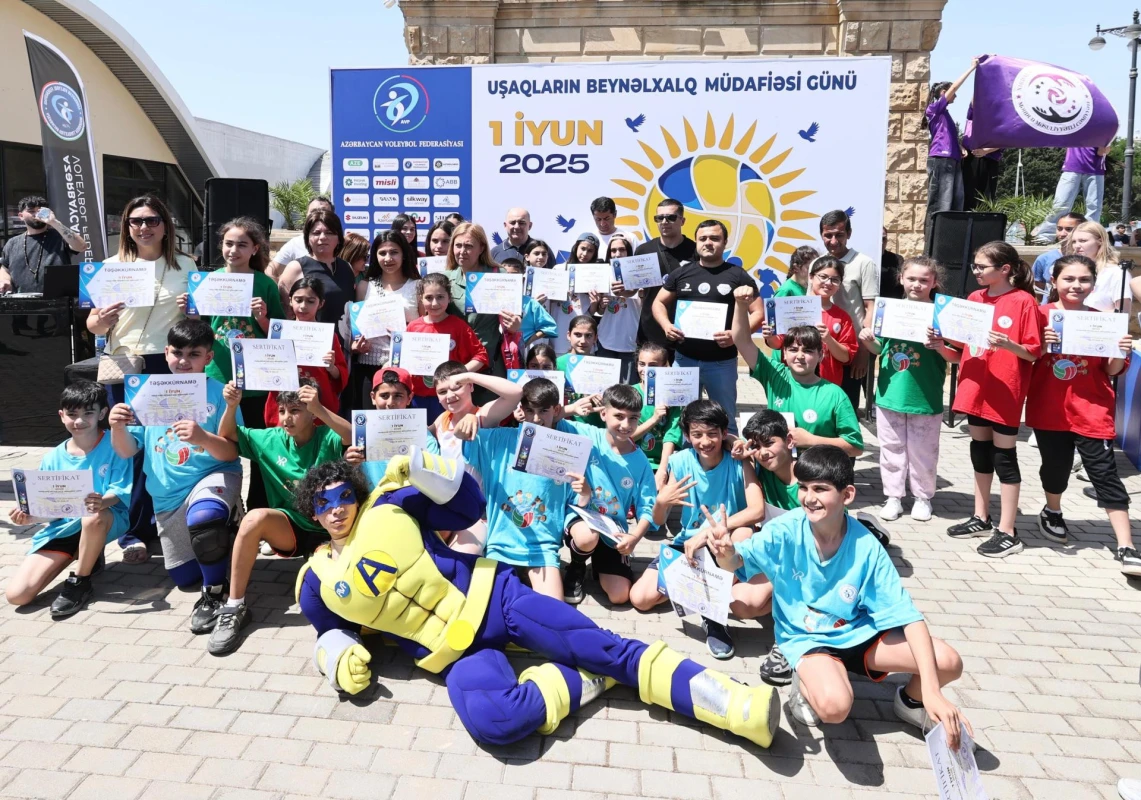 AVF Uşaqların Beynəlxalq Müdafiəsi Gününə həsr olunan voleybol festivalı keçirib