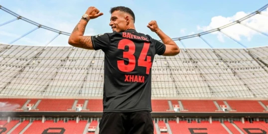 “Milan”dan növbəti transfer həmləsi: Qranit Caka 