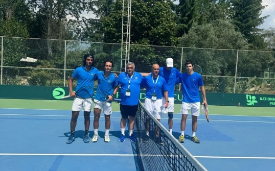 Tennis millimizdən qələbə