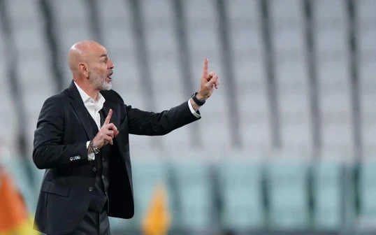 Pioli A Seriyasına qayıdır