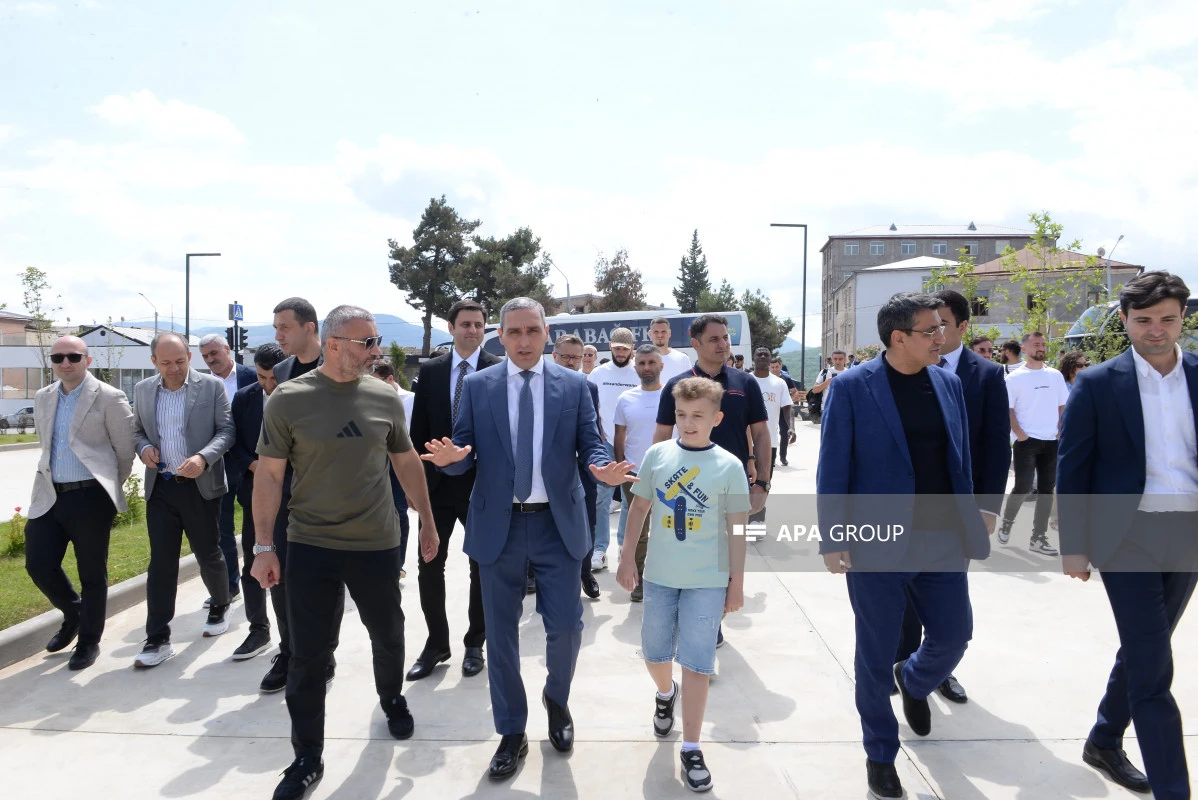 "Köhlən atlar" Qarabağ Universitetinə səfər ediblər