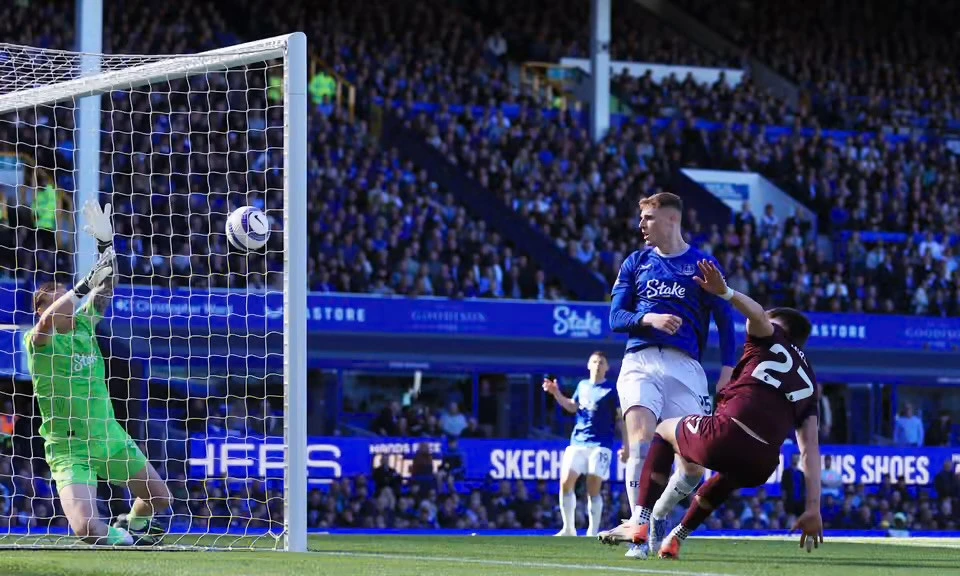 Premyer Liqa: “Aston Villa”dan minimalhesablı qələbə