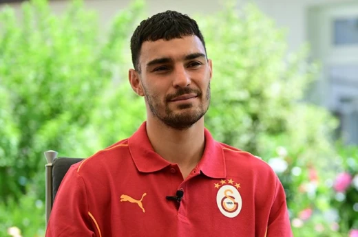 "Qalatasaray" Kaan Ayhanla müqavilə müddətini uzadıb