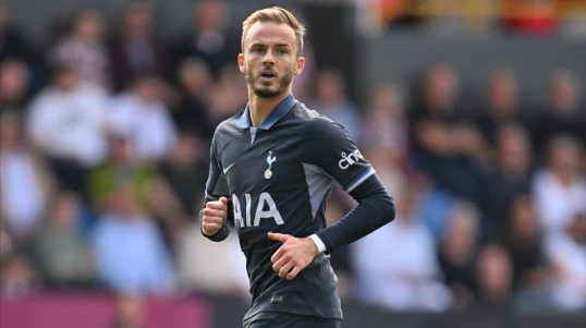 “Tottenhem”in yarımmüdafiəçisi sıradan çıxıb