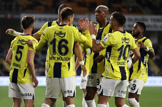 Super Liqa: “Fənər”dən darmadağın