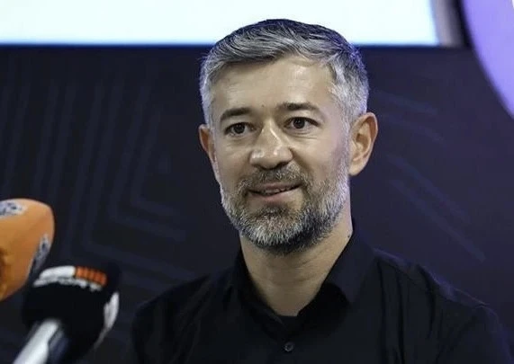 Elvin Məmmədov: "Özüm barədə böyük-böyük danışmaq istəmirəm"