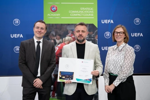 “Qarabağ”ın rəsmisinə UEFA-nın diplomu təqdim edilib