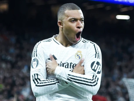 Mbappe "Real Madrid"in 71 illik rekordunu yeniləyib