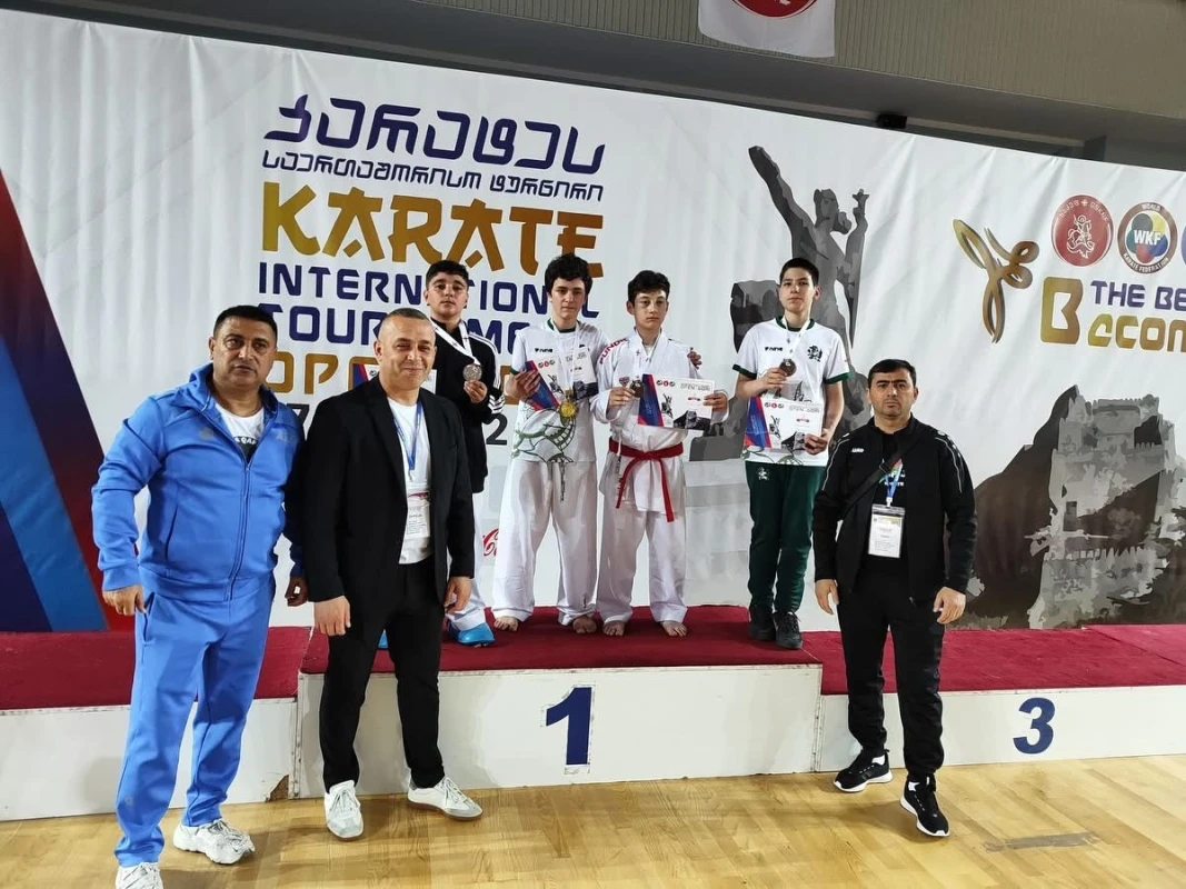 Karateçilərimiz Gürcüstanda 14 medal qazanıb - FOTO 