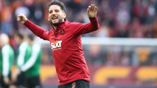 Mertens İtaliyaya qayıtmaq istəyir