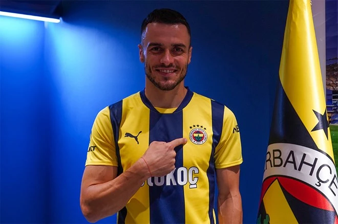 Serbiyalı futbolçu "Fənər"dən ayrılacaq