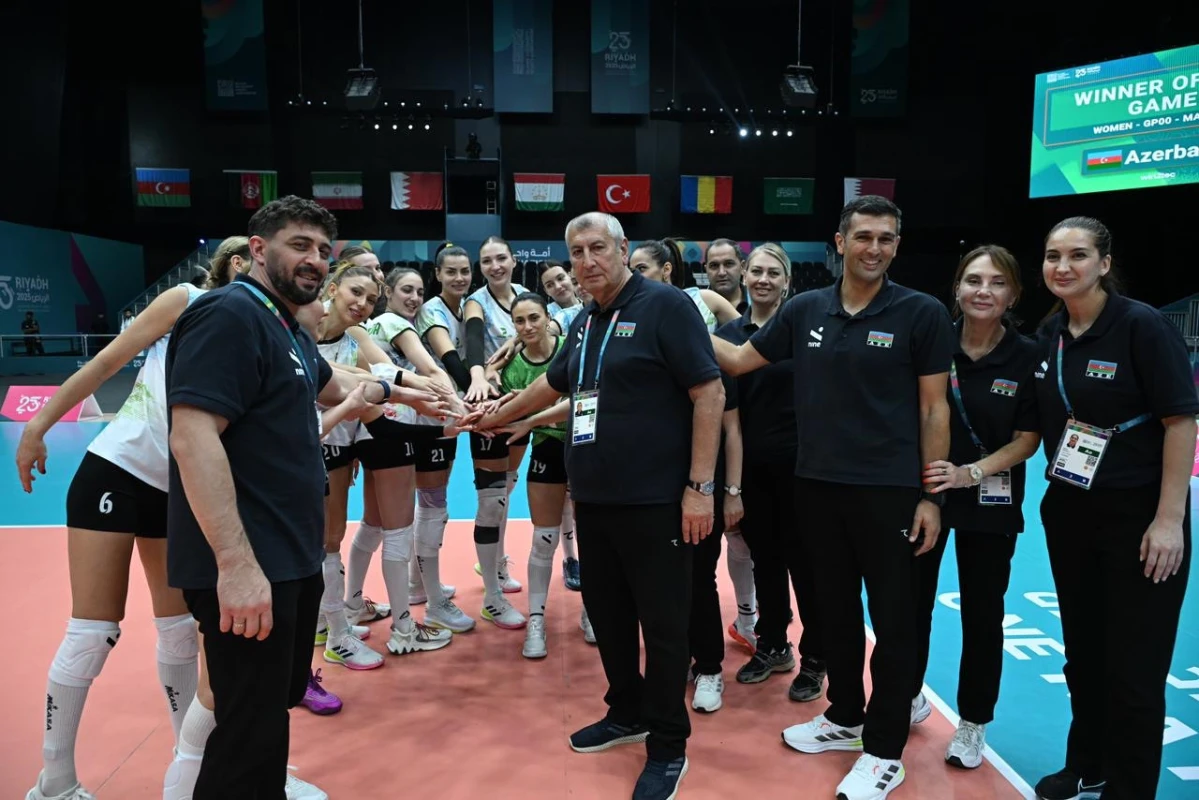 İslam Oyunları: Voleybolçularımız Tacikistanı darmadağın edib - FOTO 