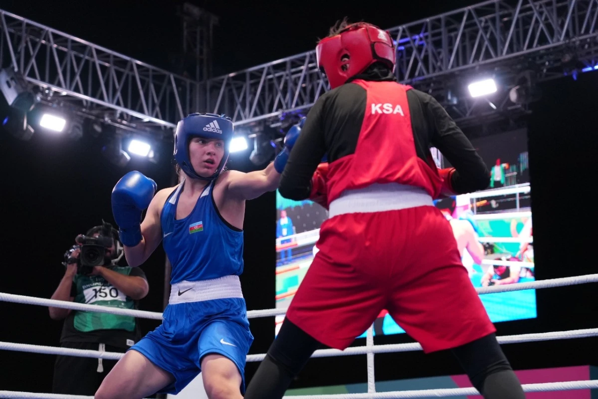 Boksçumuz İslamiadaya qələbə ilə başlayıb - FOTO 