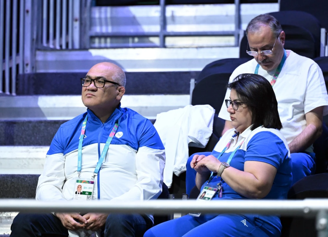 15 yaşlı ağırlıqqaldıranımız İslamiadada 3 bürünc qazanıb - FOTO  - YENİLƏNİB 