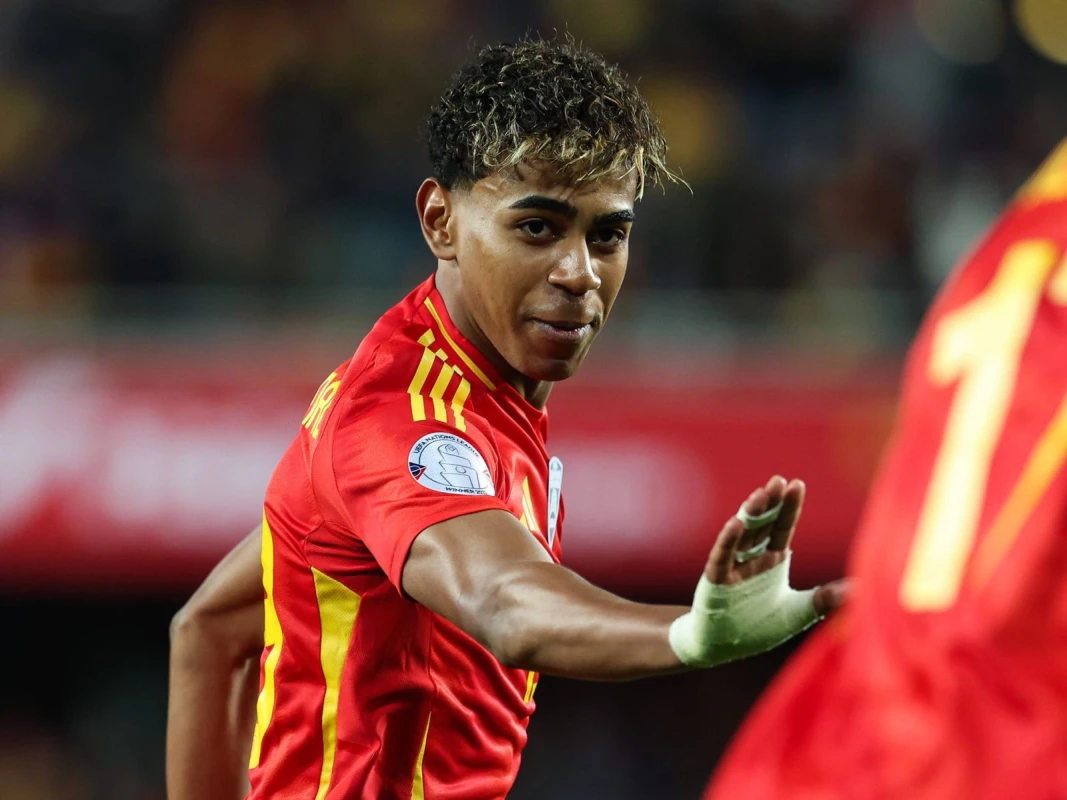 Yamal İspaniya millisinin heyətindən çıxarılıb