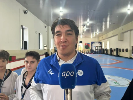 Millinin baş məşqçisi: "Avropada qazandığımız qələbəni şəhidlərimizə həsr etdik"