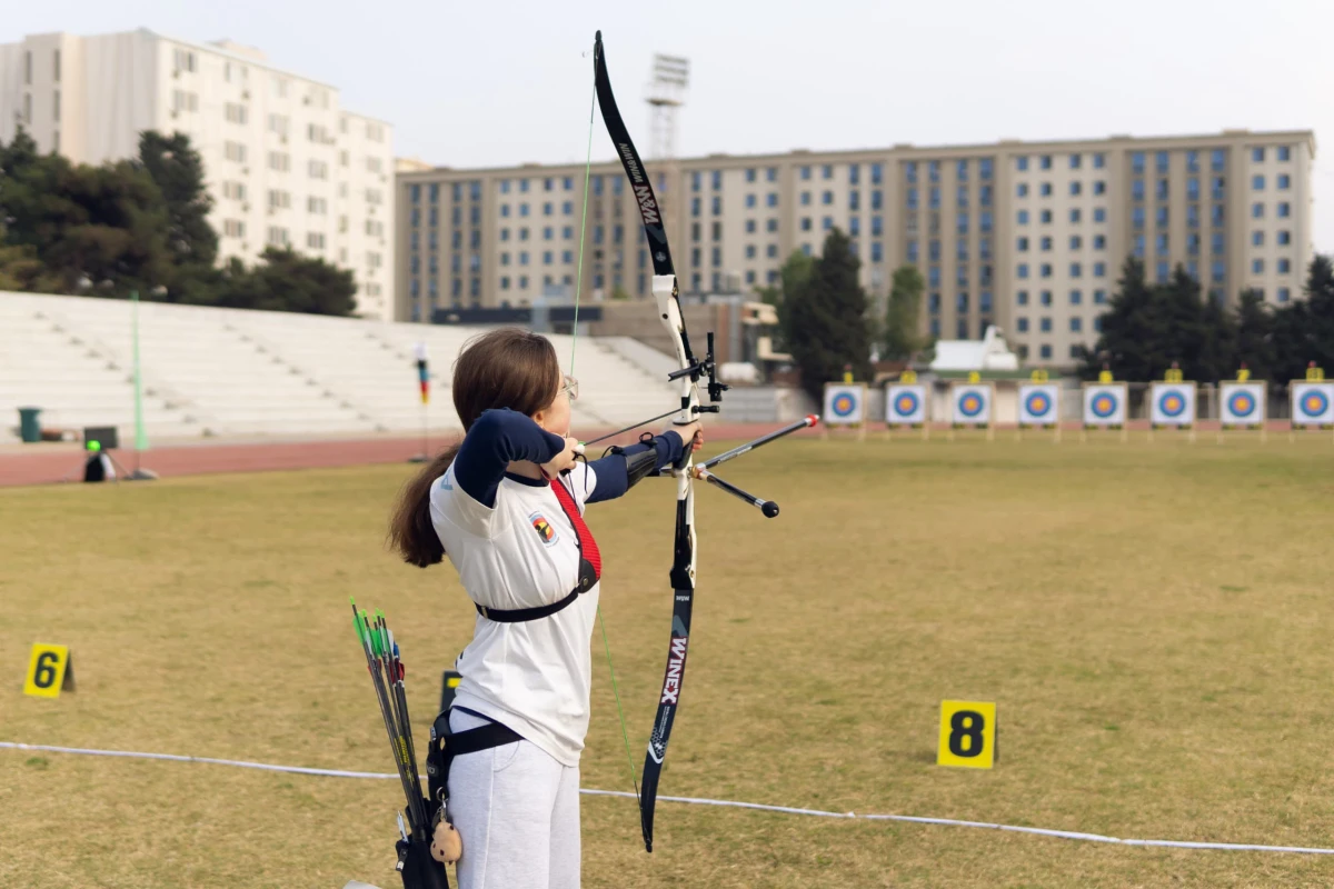 Kamandan oxatma üzrə “Zəfər turniri”nin açılış mərasimi keçirilib - FOTO 