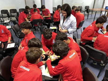 Millimizin  futbolçuları üçün seminar keçirilib