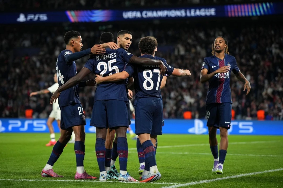 PSJ 3 cavabsız qolla zirvədə möhkəmlənib