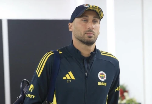 “Fənər”in forvardı əməliyyat olunacaq - 6-8 həftə oynamayacaq 