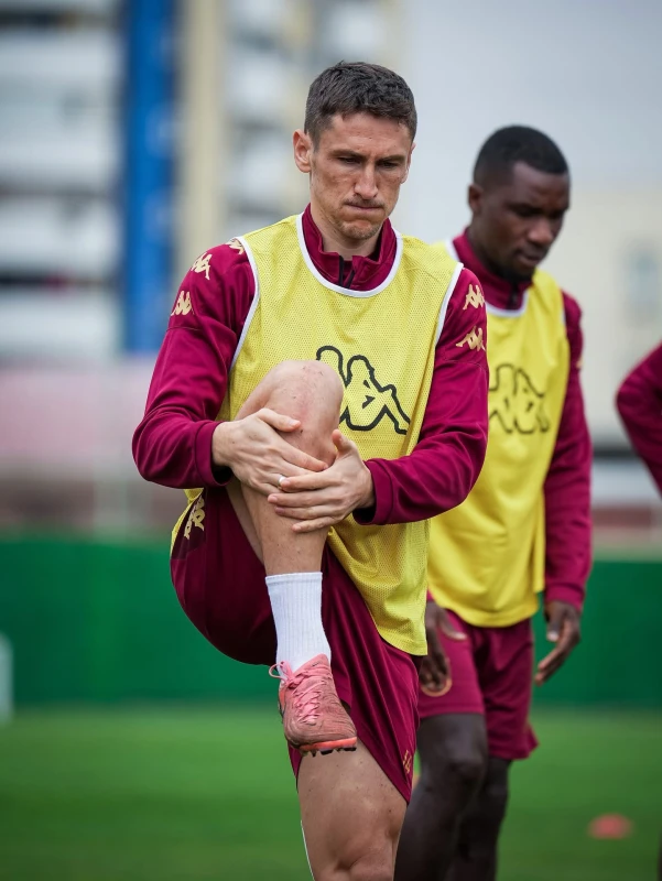 “Neftçi” “Turan Tovuz”la matçın hazırlığını başa vurub - FOTO 