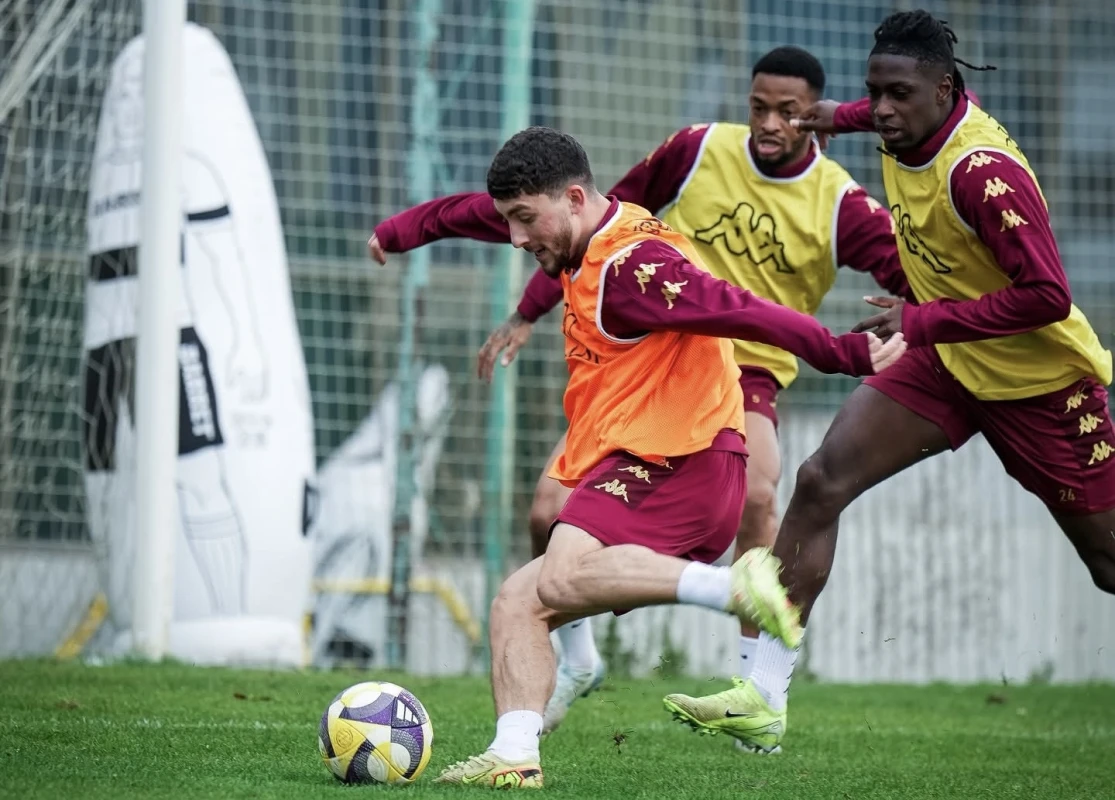 “Neftçi” “Turan Tovuz”la matçın hazırlığını başa vurub - FOTO 