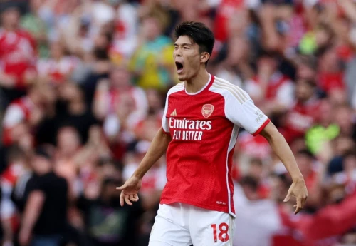 Sabiq "Arsenal"lı Səudiyyə Ərəbistanı yolunda