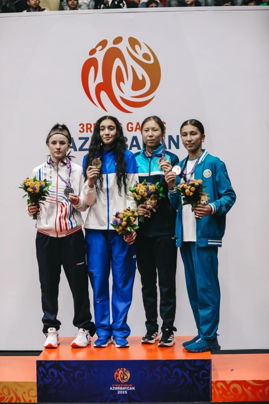 Qadın boksçularımız MDB Oyunlarını 10 medalla başa vurublar - FOTO  - YENİLƏNİB 