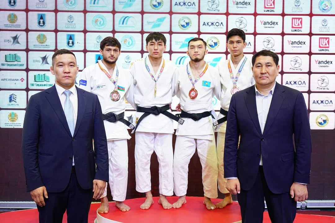 Cüdoçularımızdan beynəlxalq turnirdə 6 medal - FOTO 