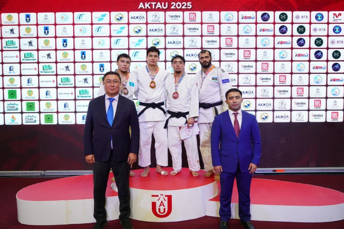 Cüdoçularımız beynəlxalq turniri 10 medalla başa vurub - FOTO 