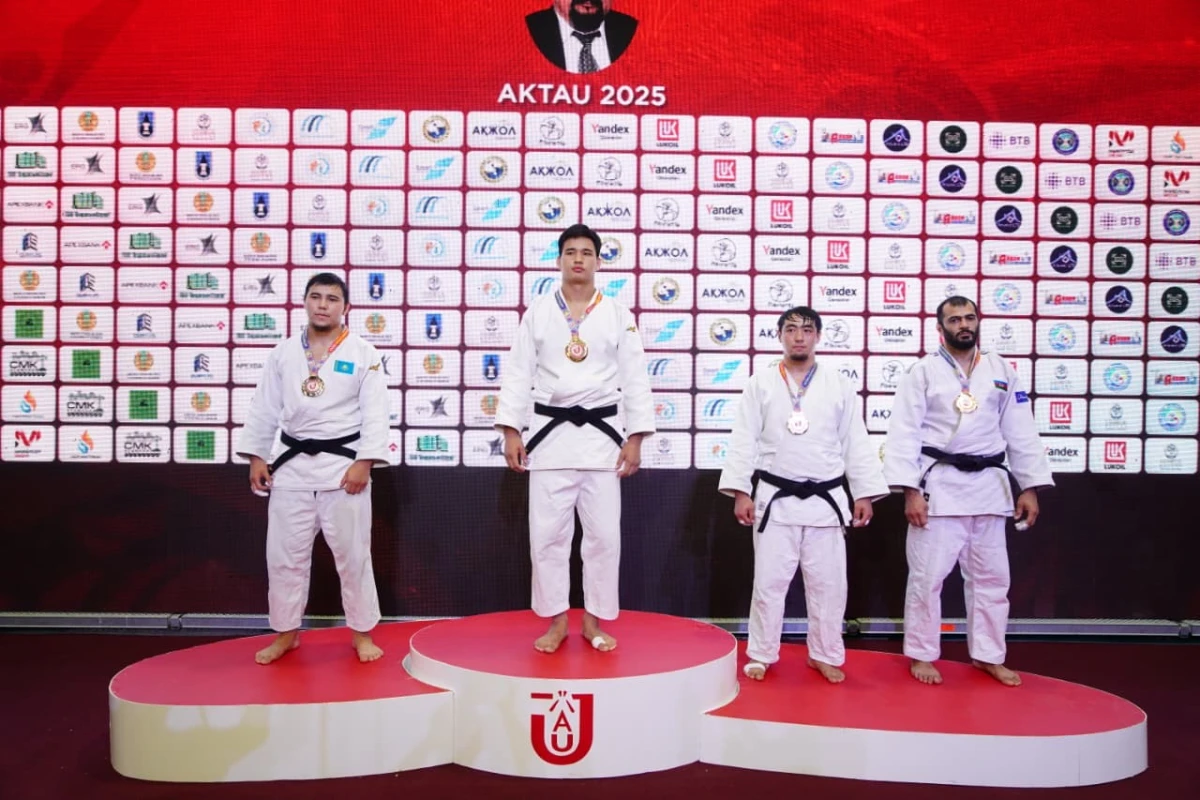 Cüdoçularımız beynəlxalq turniri 10 medalla başa vurub - FOTO 