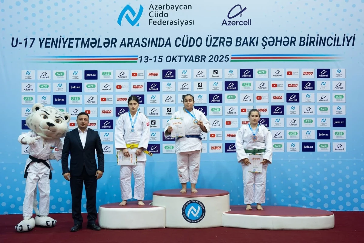 Bakı birinciliyində daha 6 çəki dərəcəsində medalçılar bəlli olub - FOTO 