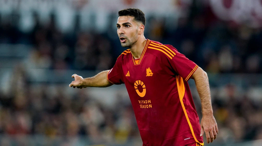 “Roma” türkiyəli futbolçunu komandada saxlayacaq