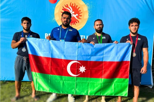 İki güləşçimiz dünya çempionu oldu
