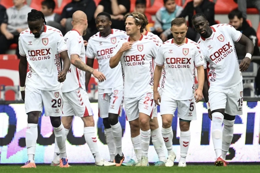 KL: "Samsunspor" 3 xalı 3 qolla qazandı - YENİLƏNİB 