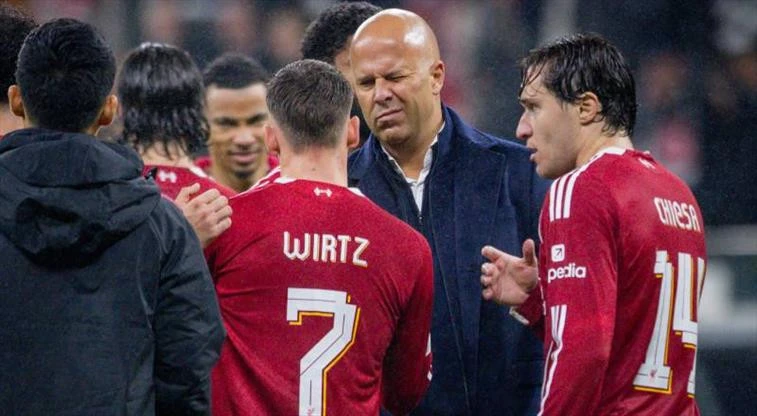 "Liverpul" ulduz futbolçu ilə yollarını ayıracaq