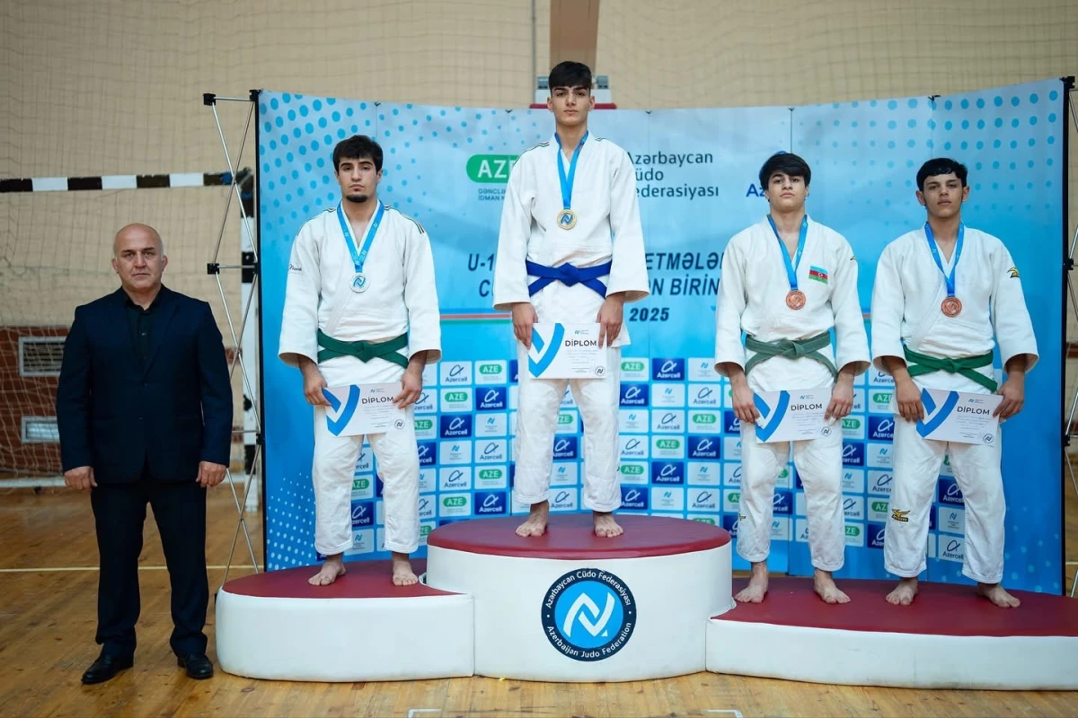 Yeniyetmə cüdoçular arasında region birinciliyinin qalibləri müəyyənləşib - FOTO