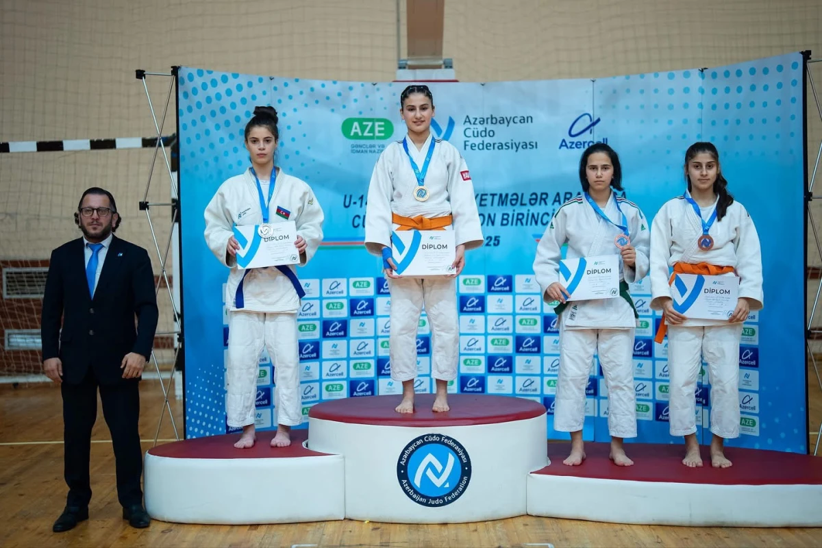 Yeniyetmə cüdoçular arasında region birinciliyinin qalibləri müəyyənləşib - FOTO